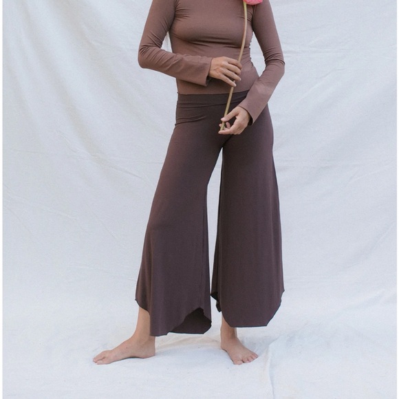 indigo luna Pants - INDIGO LUNA LAYLA FLARES IN CHARCOAL